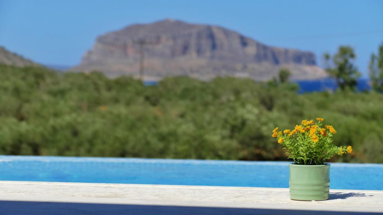Manifesto Suites Monemvasia Bagian luar foto