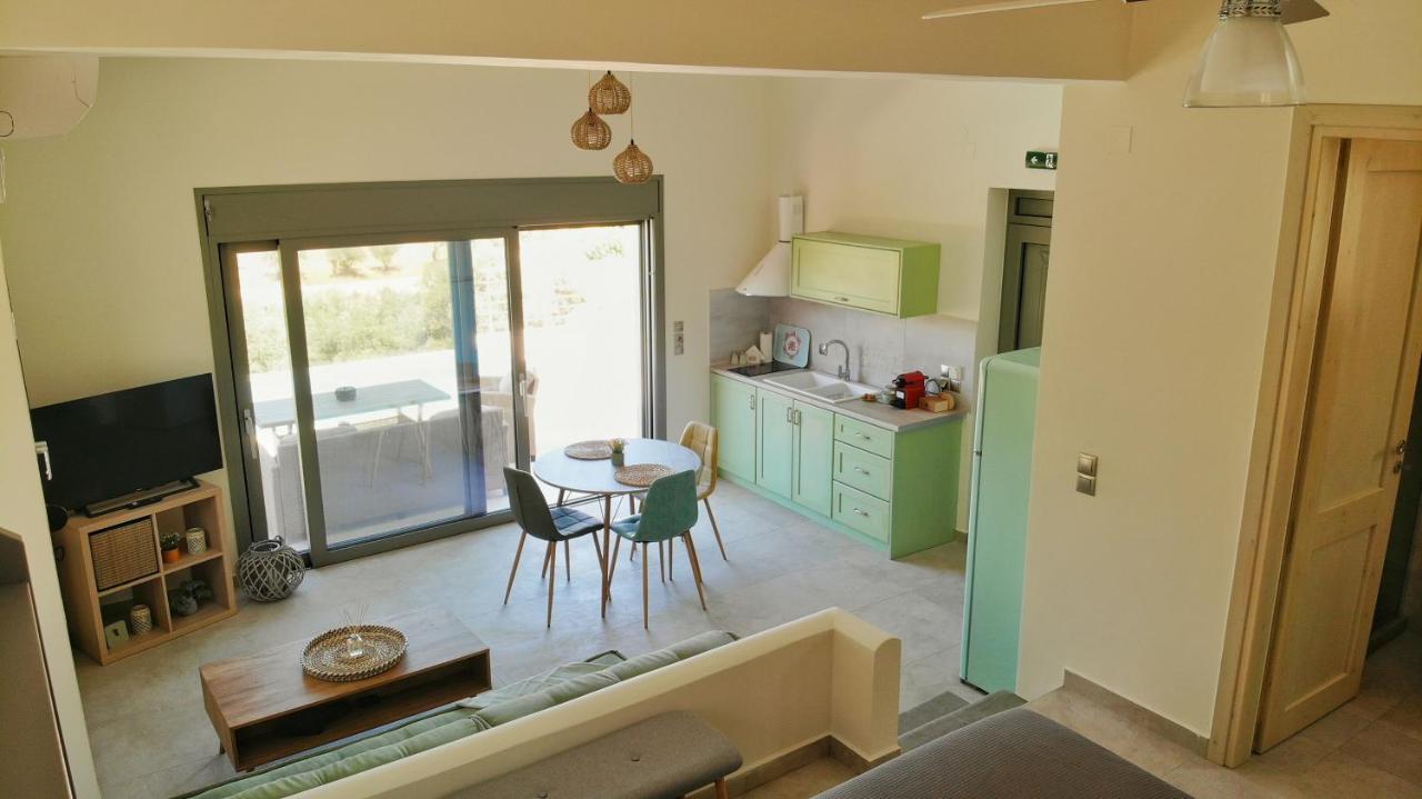 Manifesto Suites Monemvasia Bagian luar foto