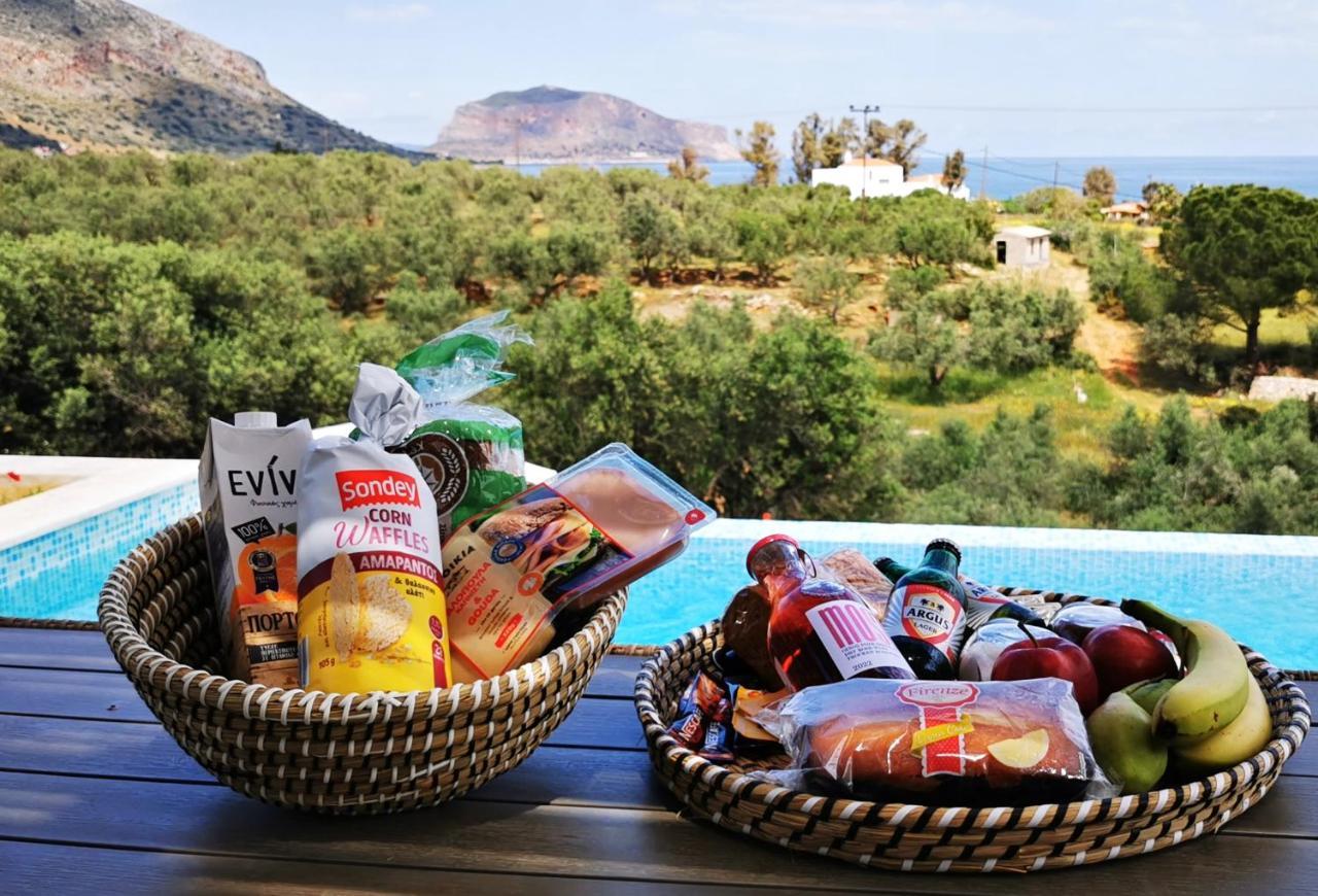 Manifesto Suites Monemvasia Bagian luar foto